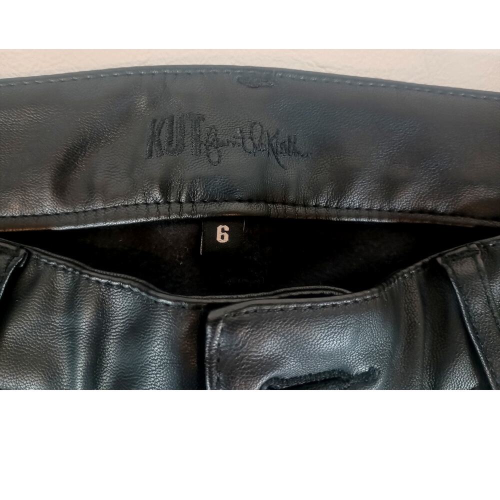 KUT FROM THE KLOTH WOMENS 6 FAUX LEATHER BLACK SKINNY JEANS SNAP MISSING - Picture 4 of 8